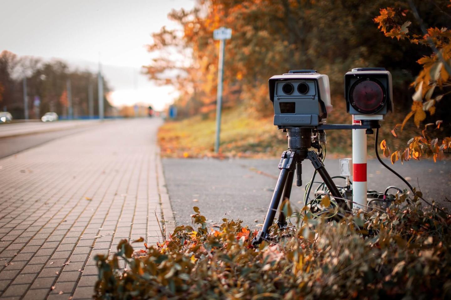 Den store guide om fotovogne og fartkontrol i Danmark